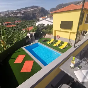  Hébergement de vacances Casa Dos Avos With Pool In